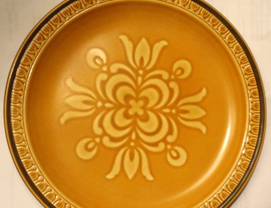 Madagascar Dinner Plate by Castle Court-1