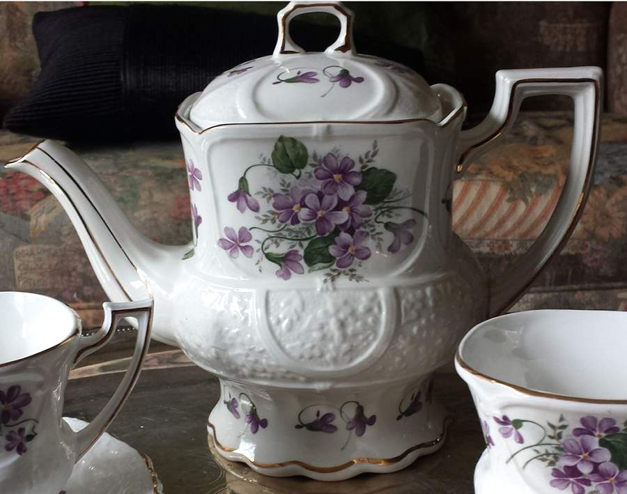 CDT20 Teapot & Lid by Crown Dorset-1