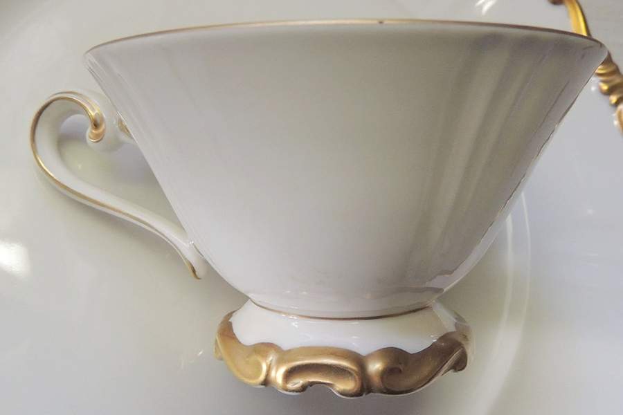 CNU12 Footed Cup by Carstens-1