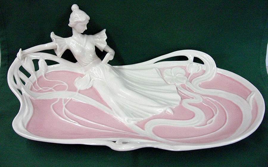 CX764 Pierced Tea Tray by China (Made in China)-1