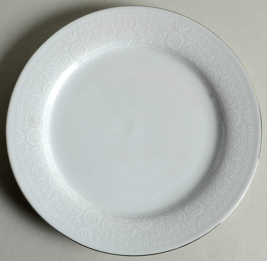 Bianco Salad Plate by Cielo-1