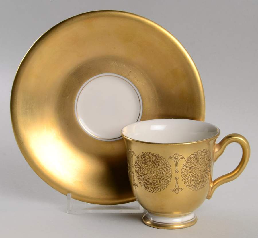 C95 Footed Demitasse Cup & Saucer Set by Castleton (USA)-1