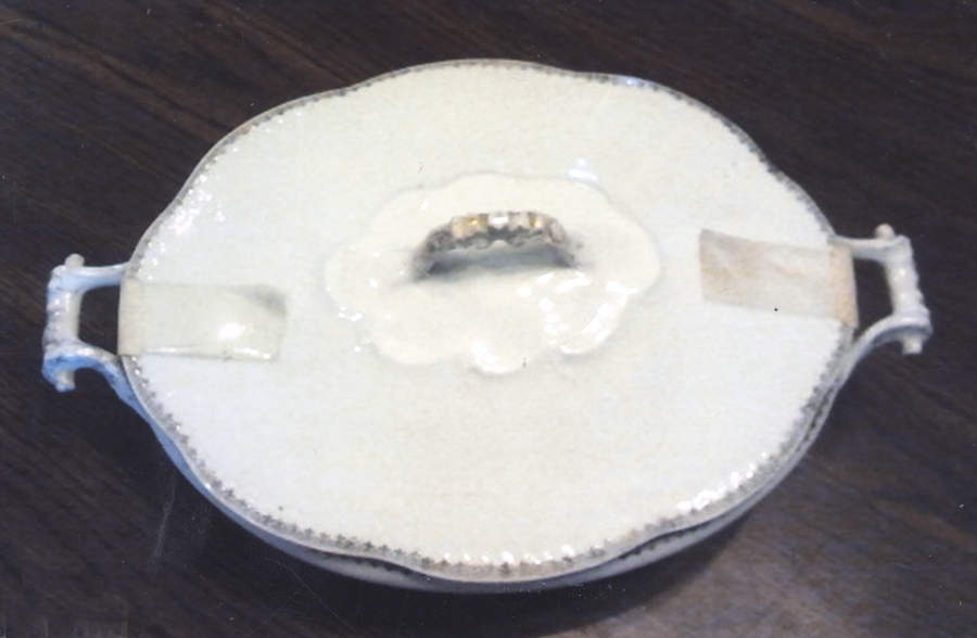 CAR241 Oval Covered Vegetable by Carlsbad-1