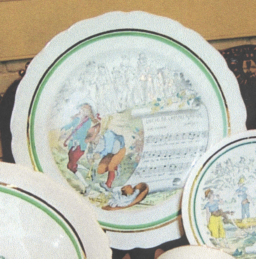CAN294 Dinner Plate by Canonsburg-1