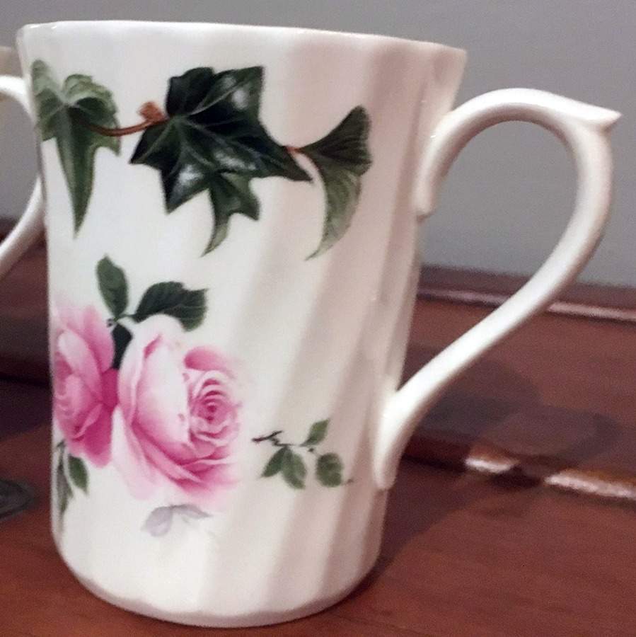 Ivy Rose Mug by Crown Victorian-1