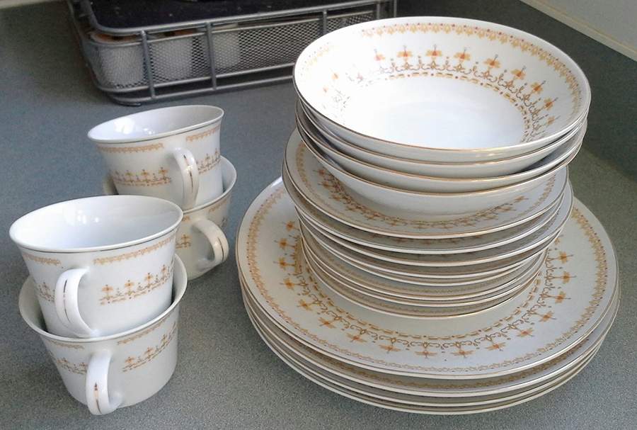 CX790 Dinner Plate by China (Made in China)-1