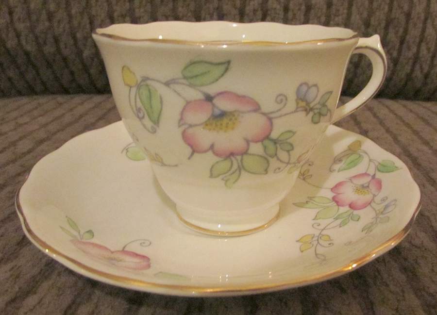 6594 Footed Cup & Saucer Set by Colclough-1