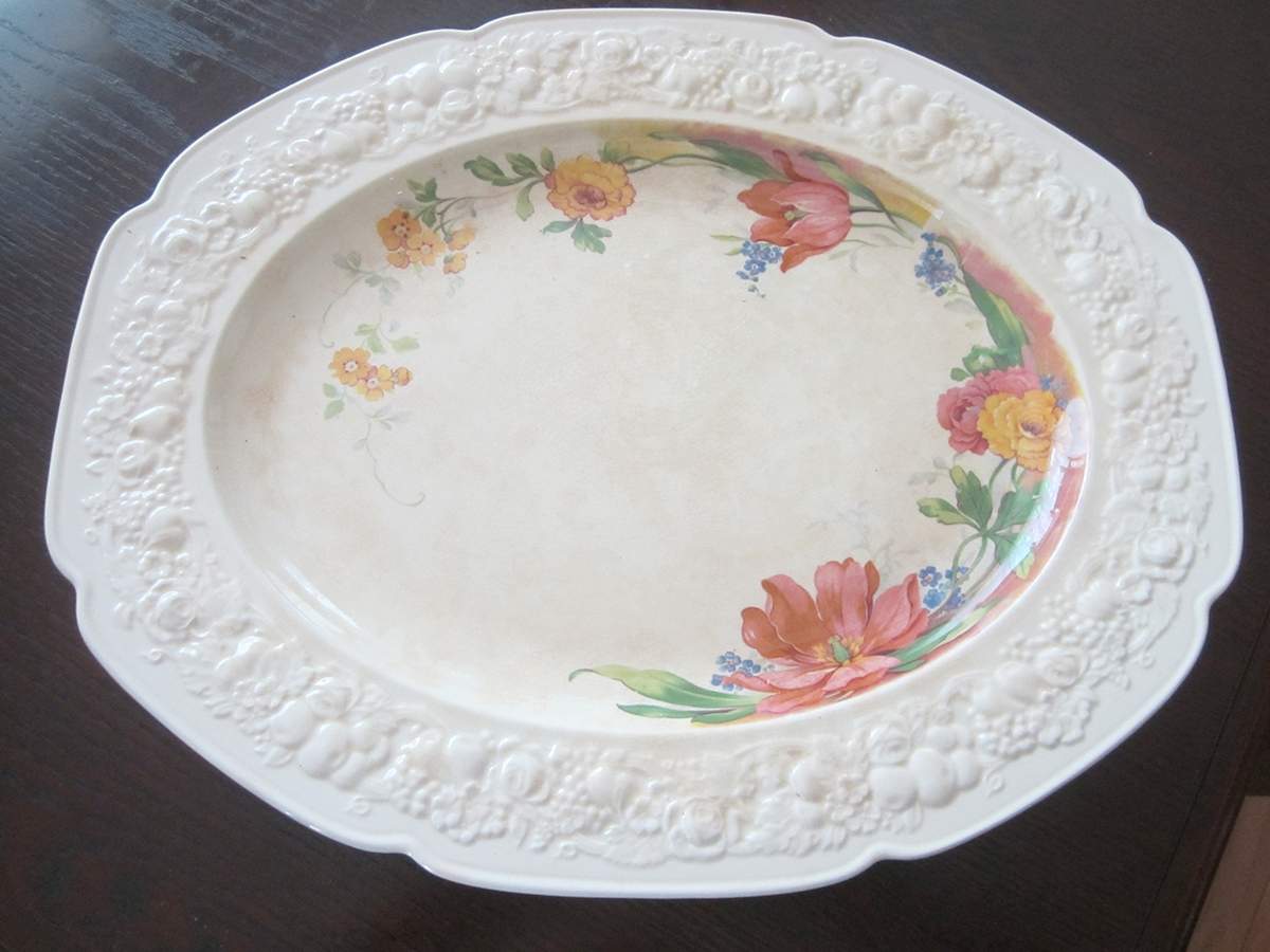 CRD286 12" Oval Serving Platter by Crown Ducal-1