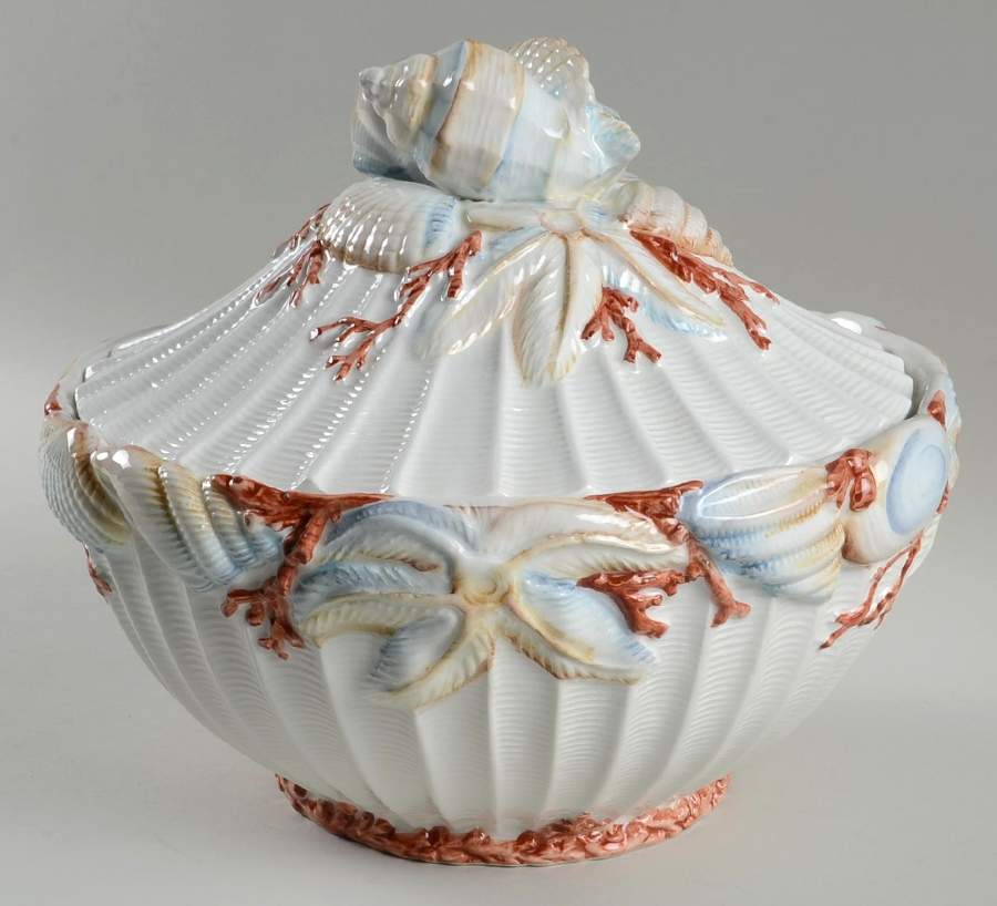 CH29 Tureen &  Lid by Chelsea House-1