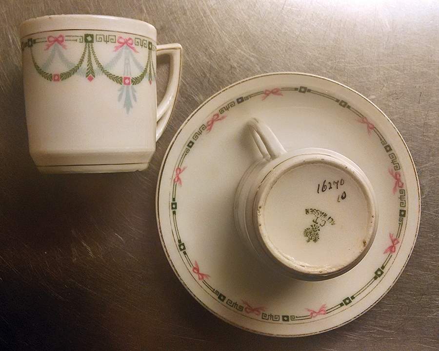 16270 Flat Cup & Saucer Set by Carl Tielsch-1