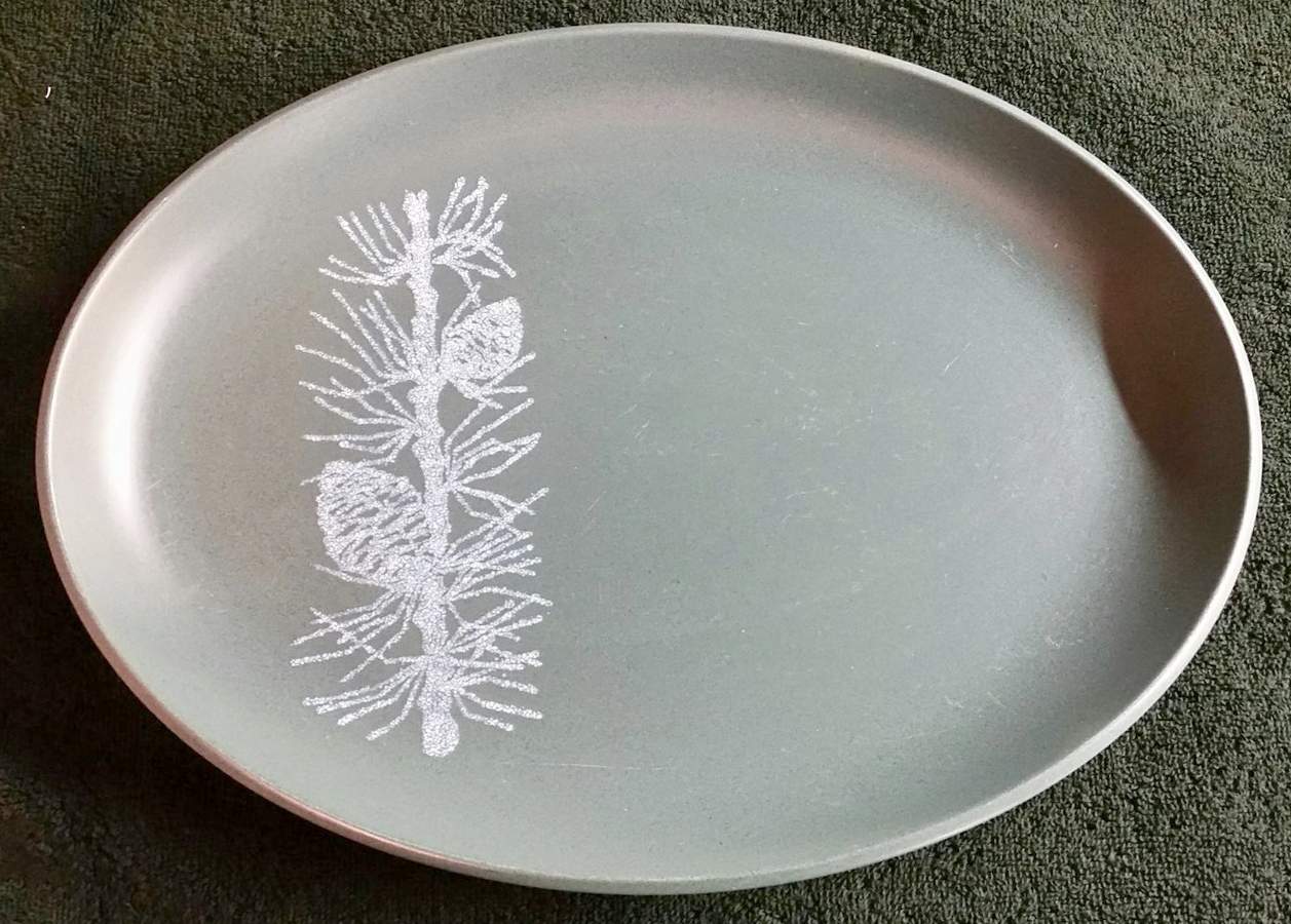 Pine 12" Oval Serving Platter by Crown Lynn-1