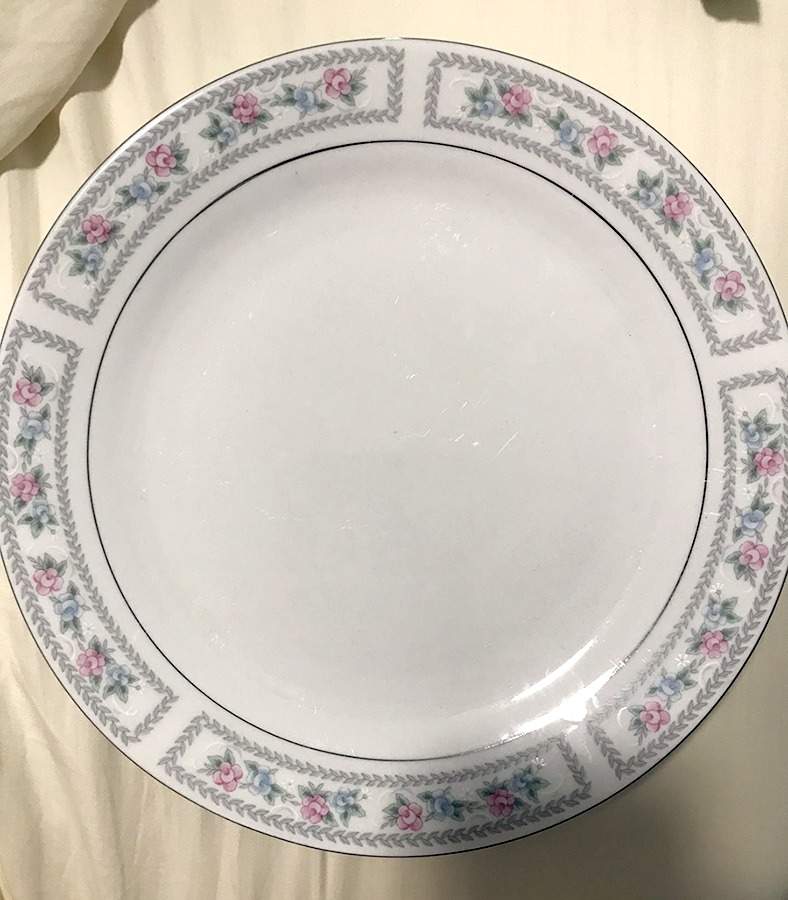 CX824 Dinner Plate by China (Made in China)-1