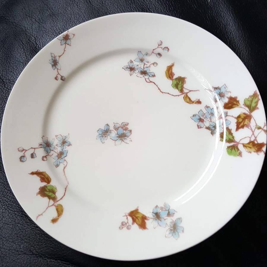 CHF1975 Dinner Plate by Charles Field Haviland-1