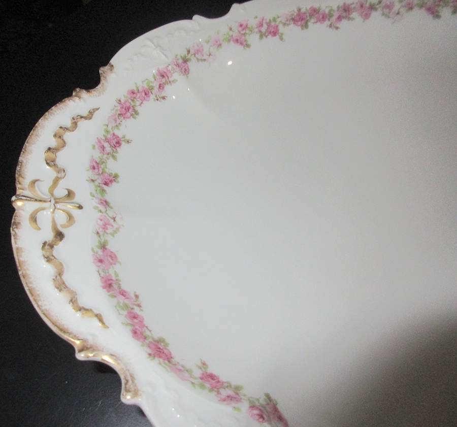 CHF1977 16" Oval Serving Platter by Charles Field Haviland-1