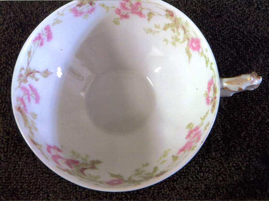CHF1980 Flat Cup by Charles Field Haviland-1