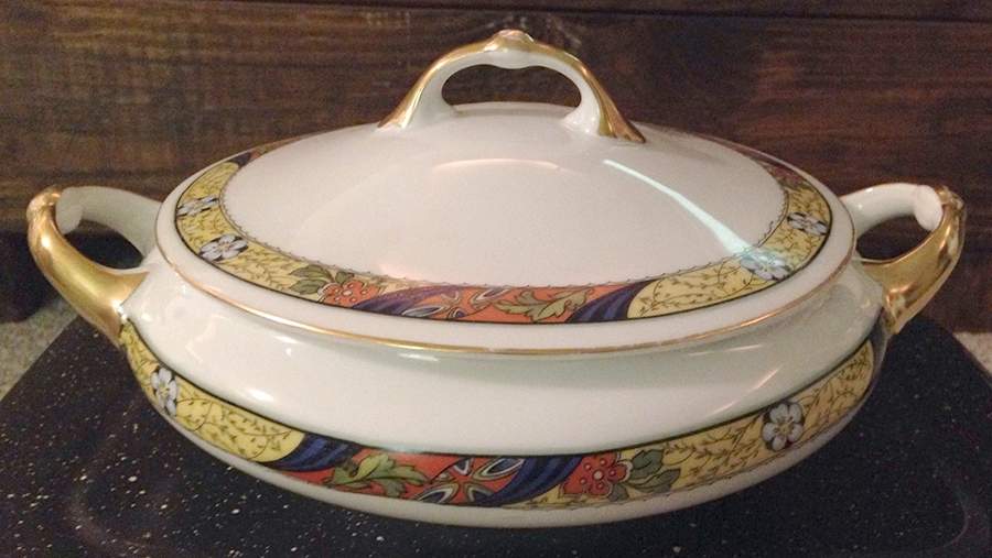 CNU14 Round Covered Vegetable by Carstens-1