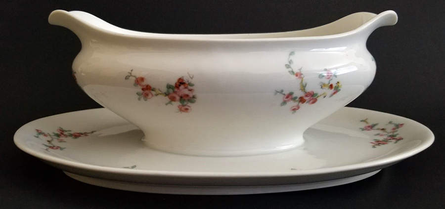 CHF1985 Gravy Boat with Attached Underplate by Charles Field Haviland-1