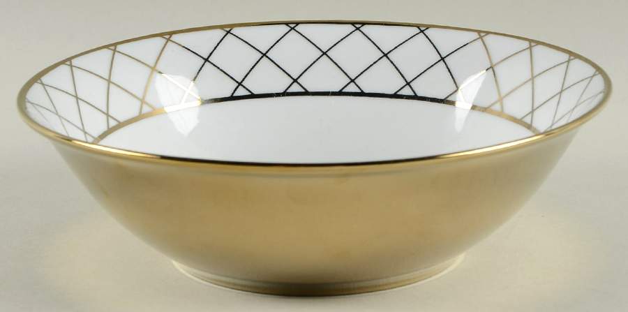 Criss Cross Soup/Cereal Bowl by Ciroa-1