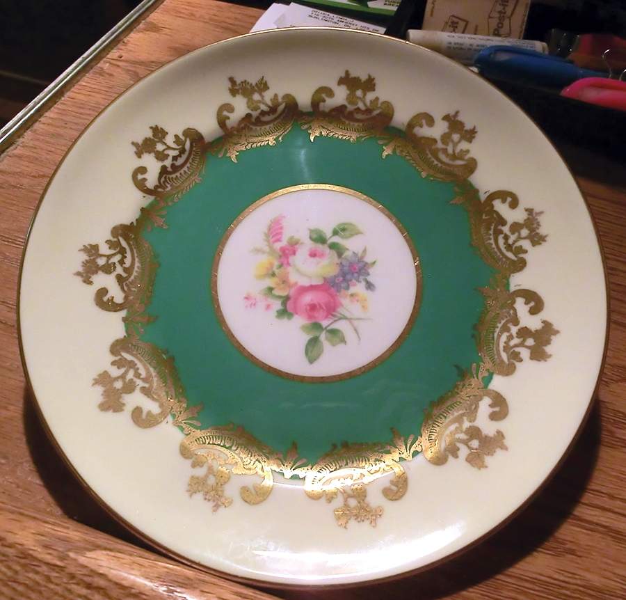 8107 Saucer by Collingwoods-1
