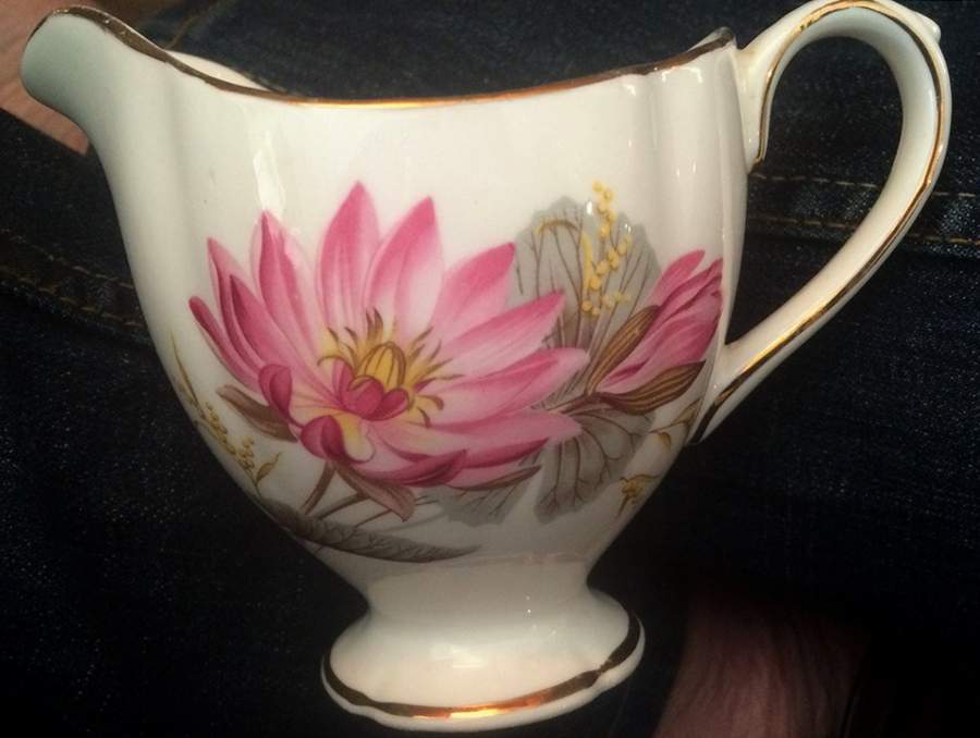 1648 Creamer by Clare (England)-1