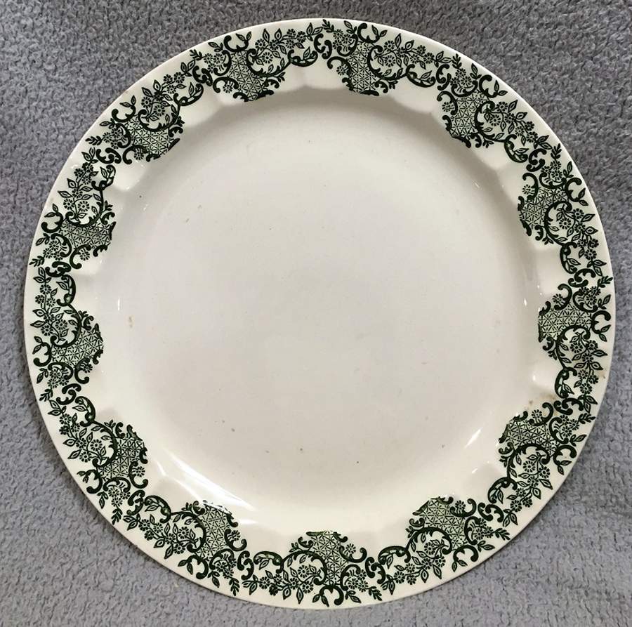 COI116 Dinner Plate by Cronin-1