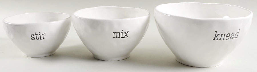 Certified International Just Words 84 Oz Bean Pot – Covered Ceramic Serving Dish For Soup, Stew, Rice