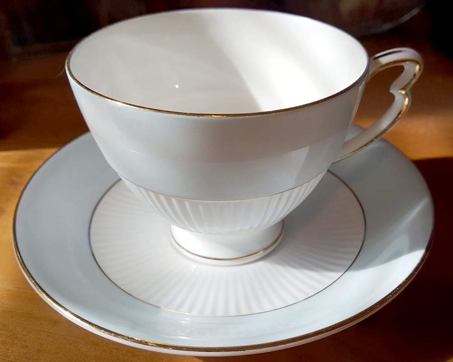 1094 Footed Cup & Saucer Set by Colclough-1