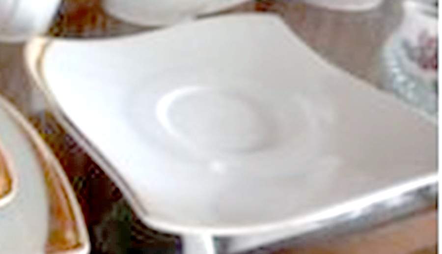 Aura Saucer by Cmielow (Poland)-1