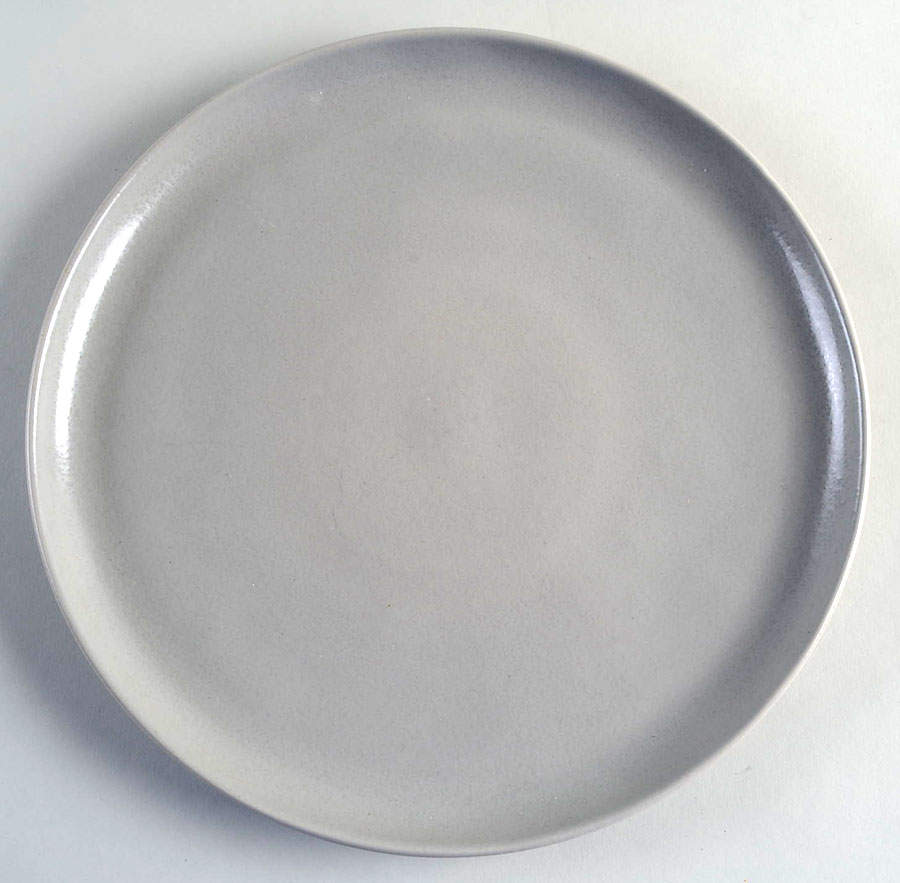 Visto Grey Dinner Plate by Crate & Barrel-1