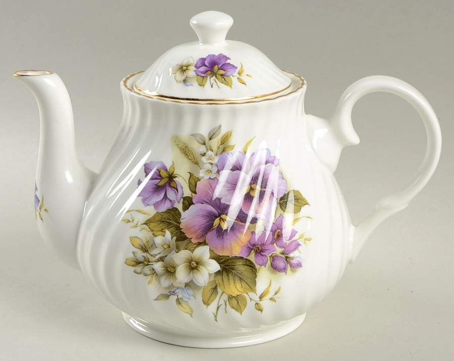 CNT28 Teapot & Lid by Crown Trent-1
