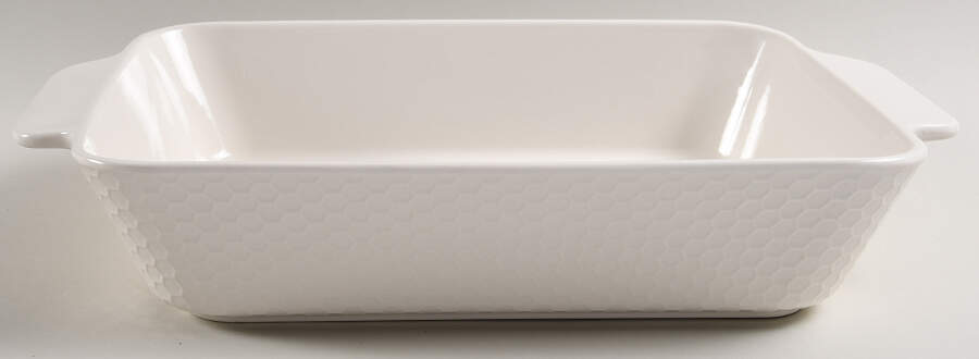 Honeycomb 15" Rectangular Baker by Ciroa-1