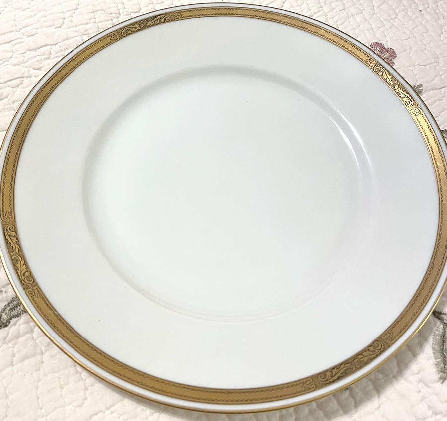 563M Dinner Plate by Cmielow (Poland)-1