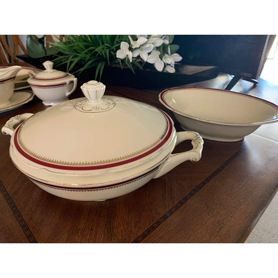 661-6548 Round Covered Vegetable by Celebrate-1