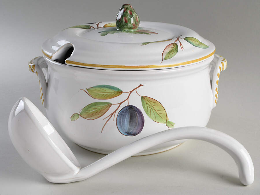 CF62 Tureen & Lid w/Ladle by Ceramiche Fontana Siena-1