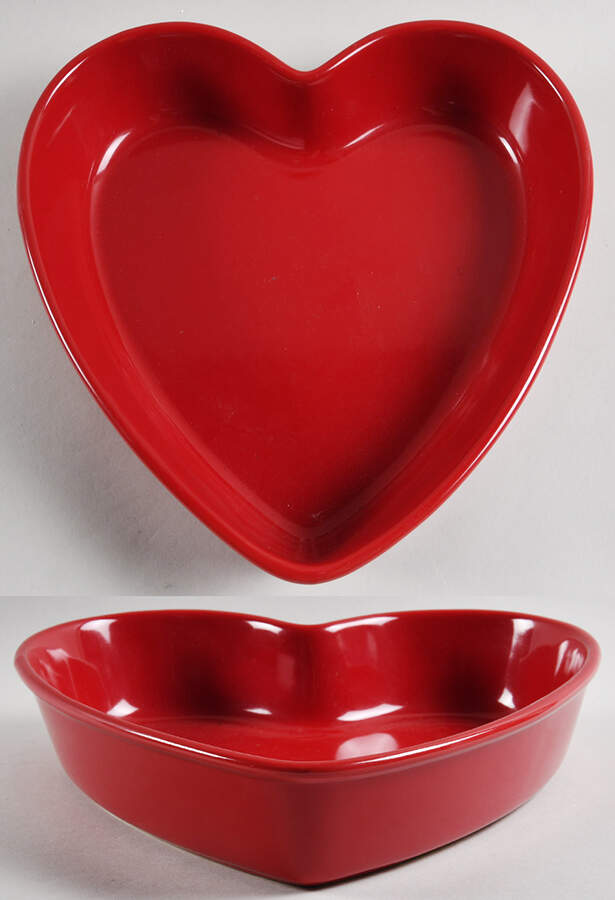 CBW9 10" Heart Baker by Chantal-1