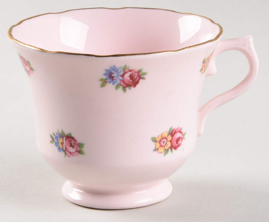 CSX8 Footed Cup by Crown Essex-1