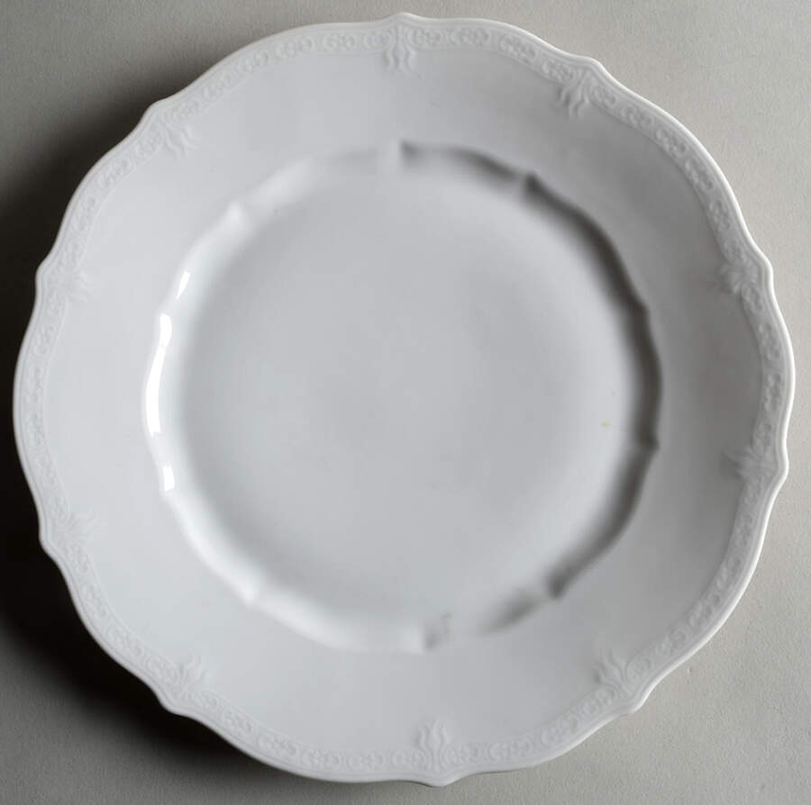 CTI255 Dinner Plate by Carl Tielsch-1