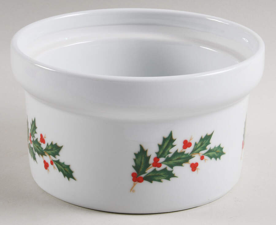 COB58 1 Qt Round Casserole No Lid by BIA Cordon Bleu-1