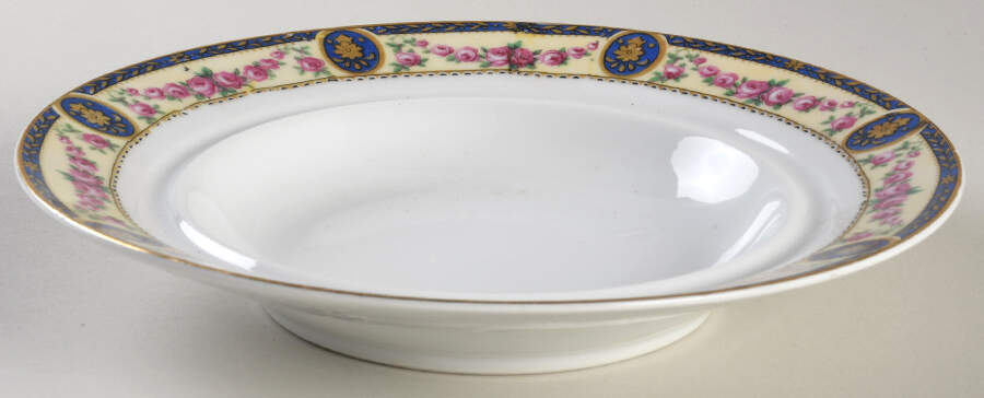 CZE354 Round Butter No Lid by Czechia-Czechoslovakia-1