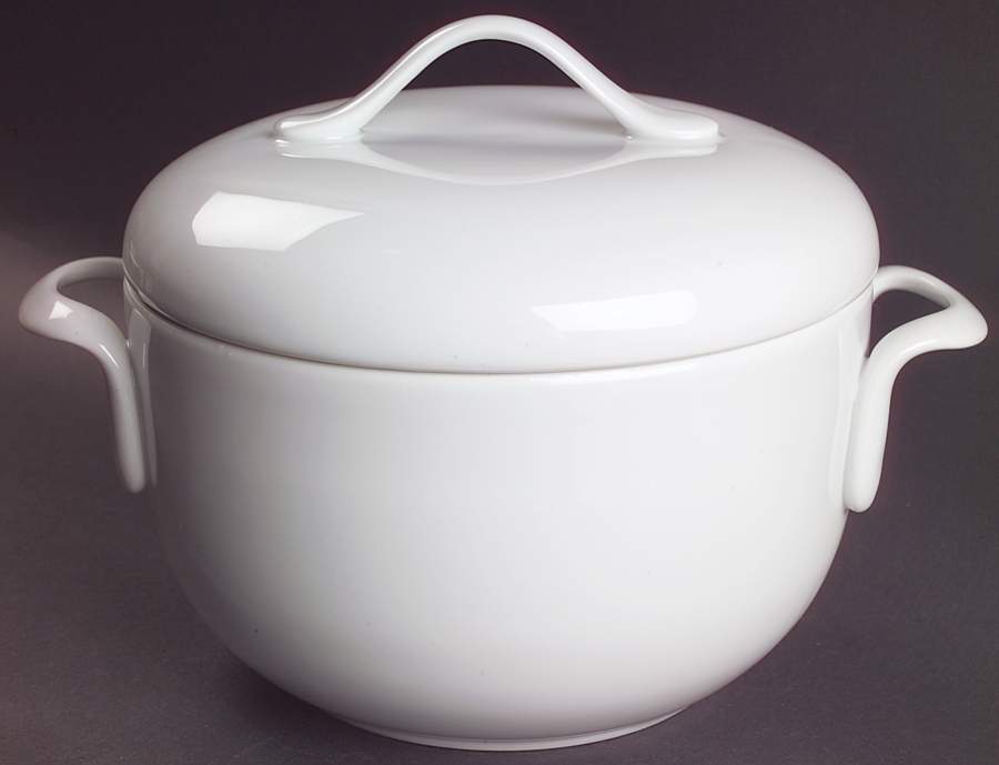 Aartik 2.75 Qt Round Covered Casserole by Dansk-1
