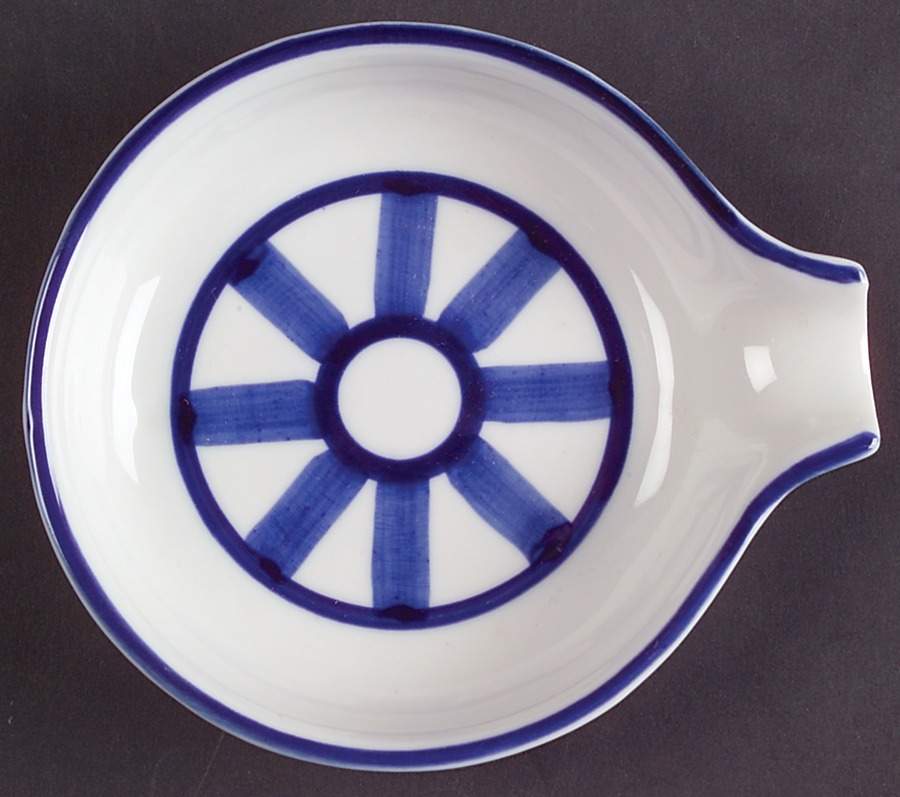 Arabesque (Sri Lanka, Phillipines) Spoon Rest/Holder (Holds 1 Spoon) by Dansk-1