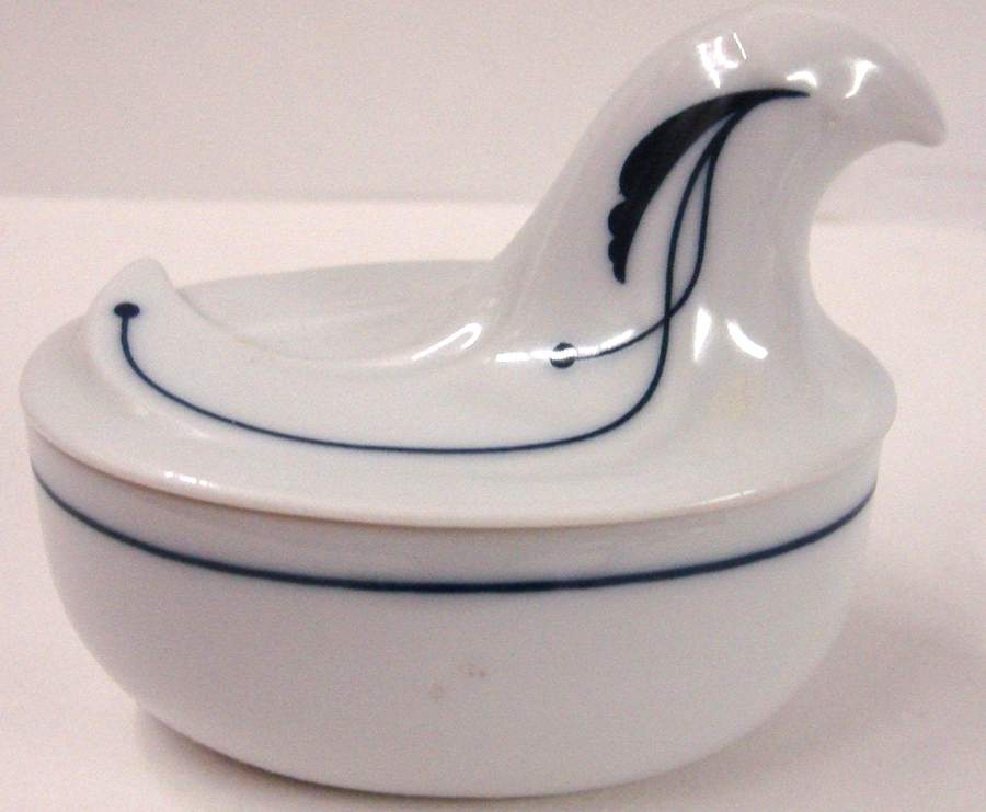 Bayberry Blue (Japan, Portugal) Small Animal Box & Lid by Dansk-1