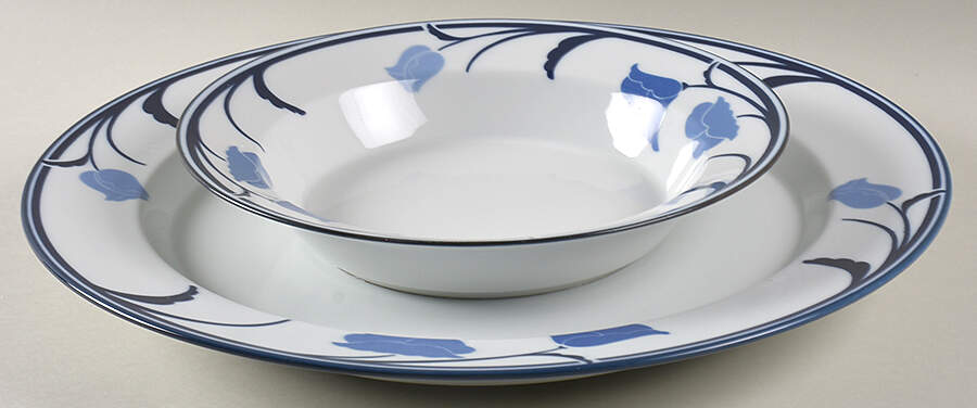 Belles Fleurs Blue 3 1/8"-3 3/8" Lazy Susan (Chop & Bowl) HC by Dansk-1