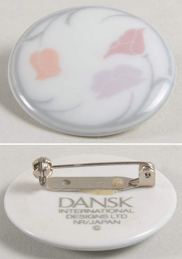 Belles Fleurs Gray Brooch by Dansk-1