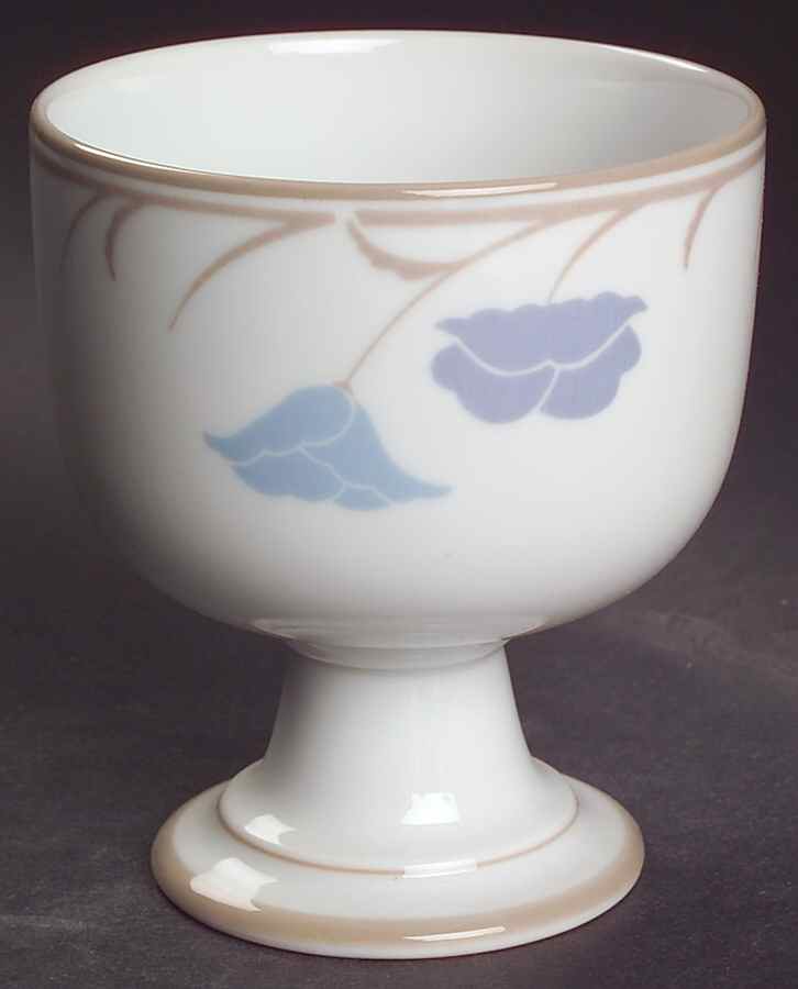 Belles Fleurs Taupe China Goblet by Dansk-1