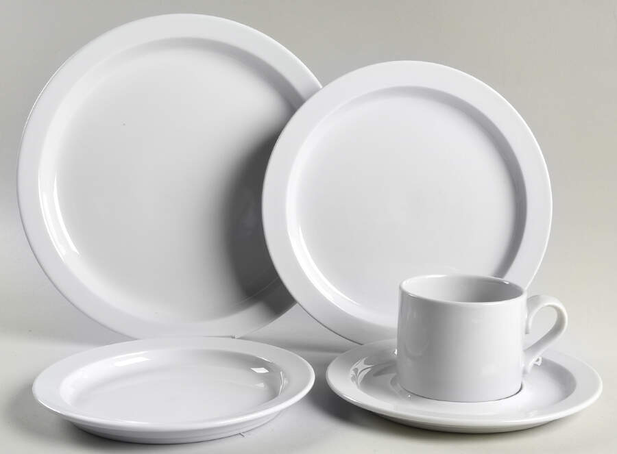 Bisserup White 40  Piece Estate Set by Dansk-1