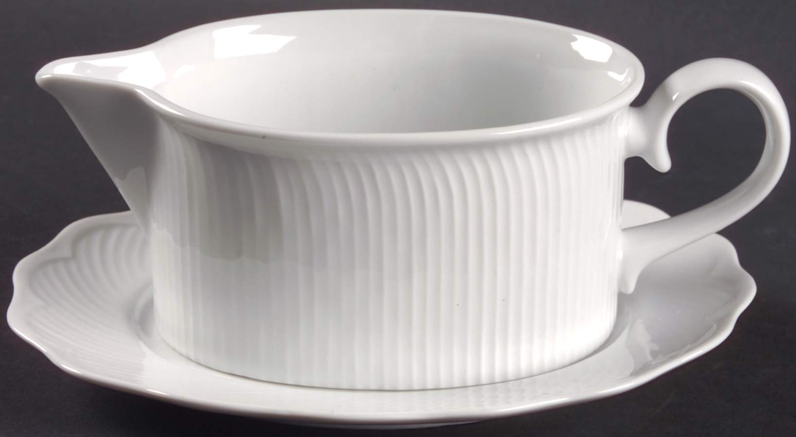Blanc Gravy Boat & Underplate by Dansk-1