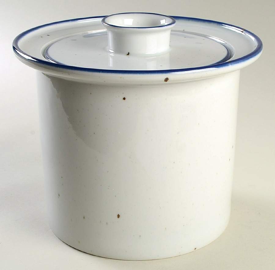 Blue Mist 4 Quart Round Covered Casserole by Dansk-1