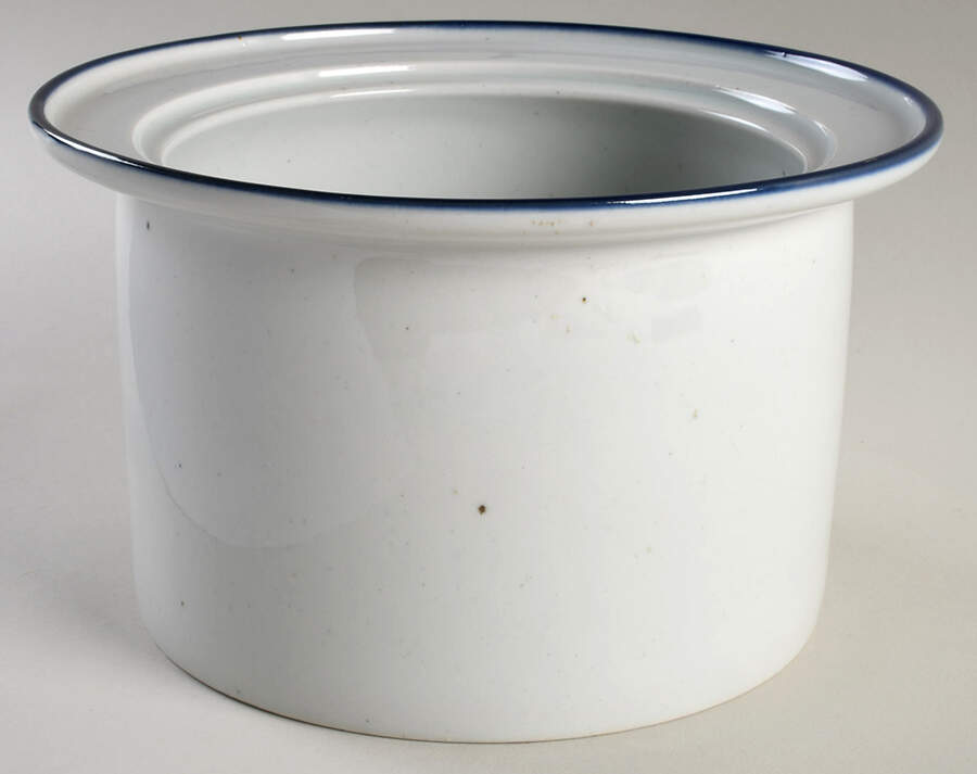 Blue Mist 3 Quart Round Casserole No Lid by Dansk-1