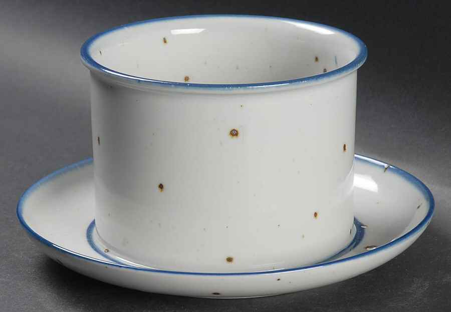 Blue Mist Gravy Boat with Attached Underplate by Dansk-1